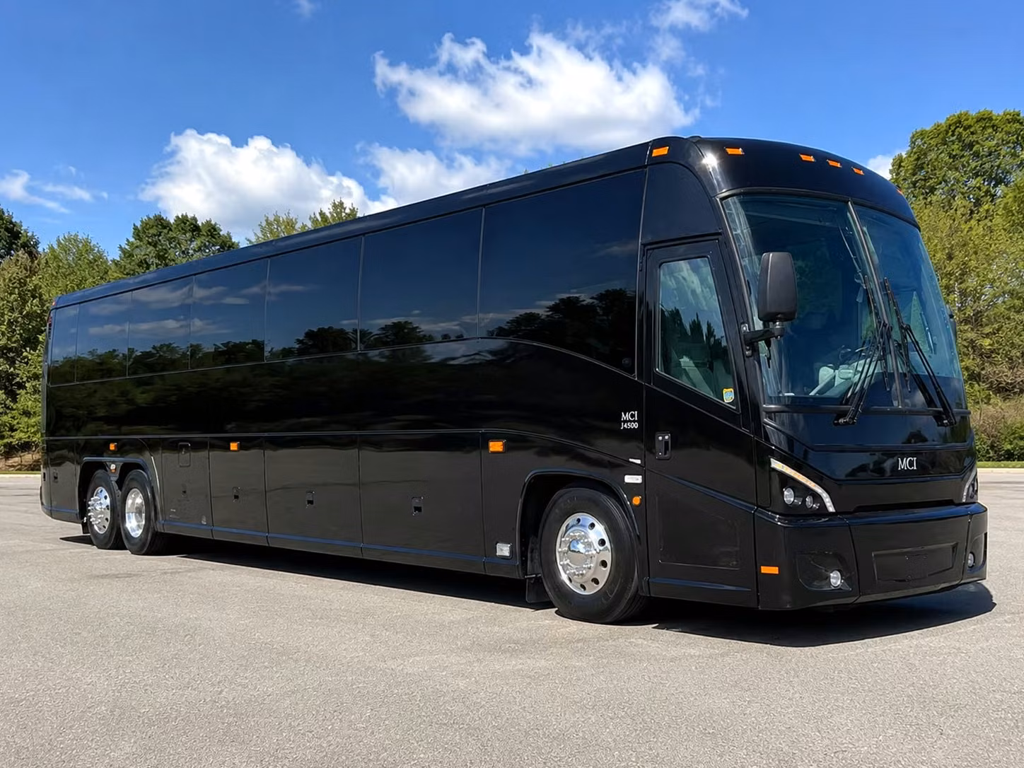 sports team transportation and fan shuttles in anchorage